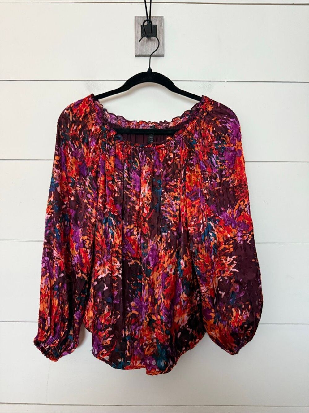 White House Black Mwtket Women’s Small Red Multicolored Patterned Blouse